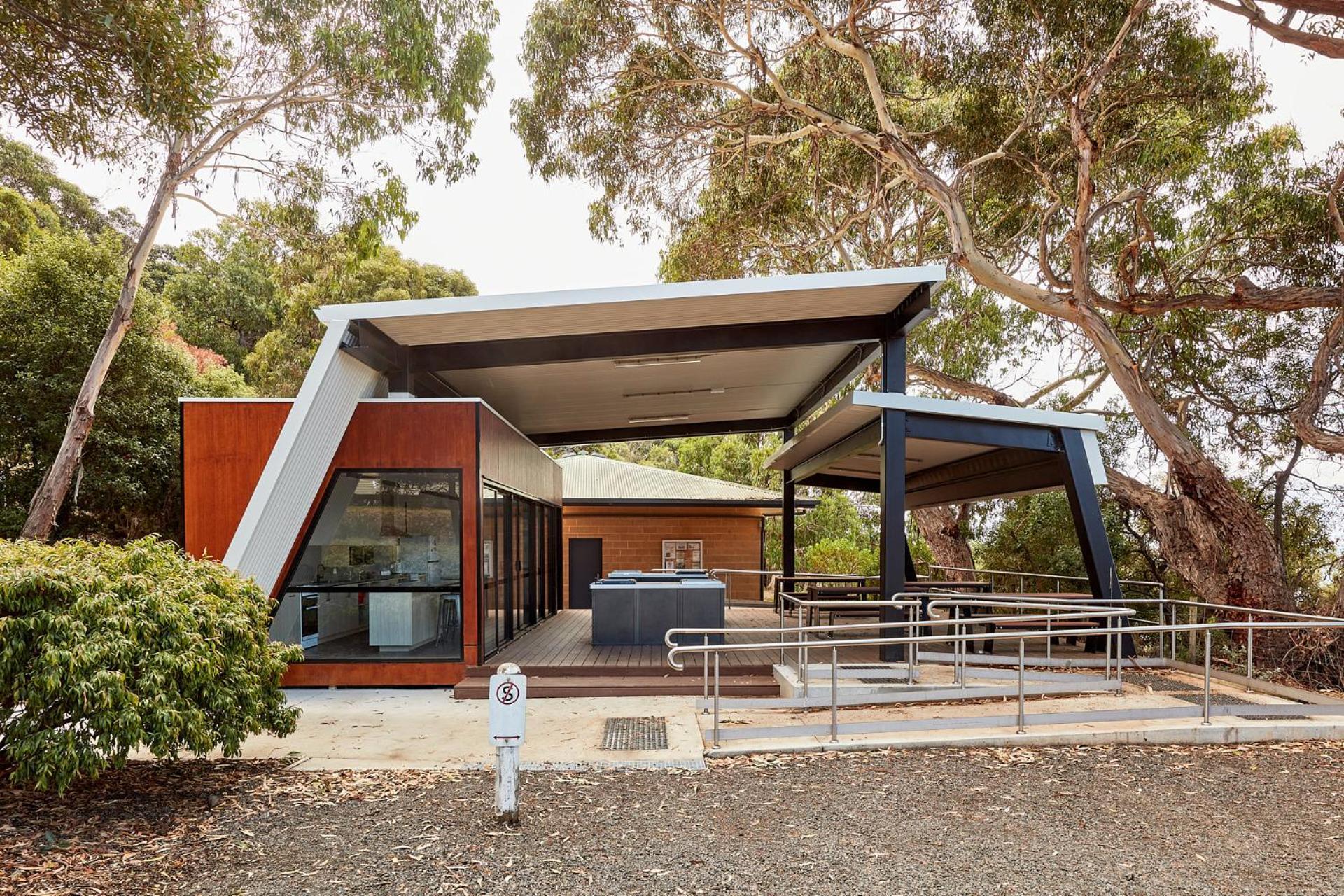 Lorne Foreshore Caravan Park Ngoại thất bức ảnh